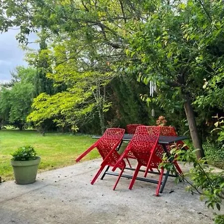 Le Nid Des Coeuilles Apartment Carignan-de-Bordeaux